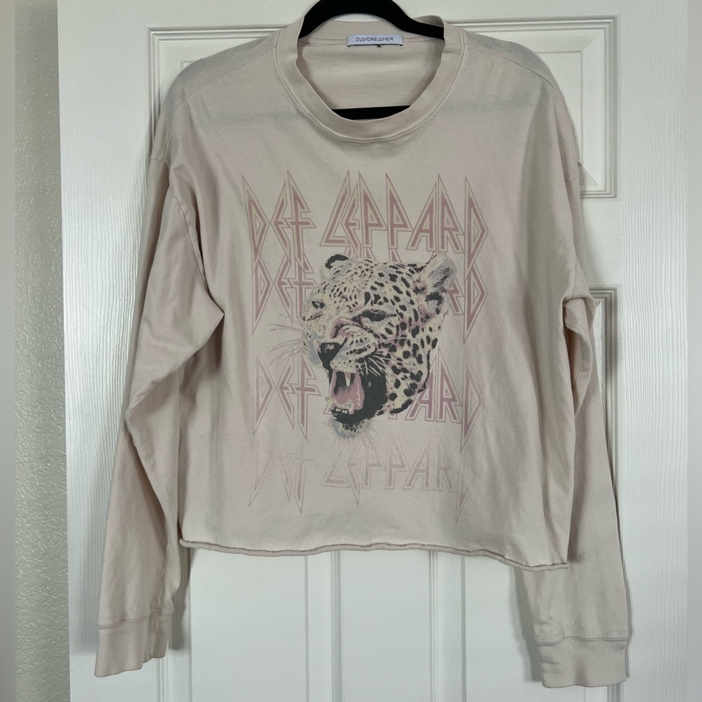 Daydreamer | Long Sleeve Crop Top Def Leppard Cotton Sz L